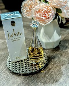 Nước hoa nữ Dior Jadore EDP Infinissime 50ml nữ tính