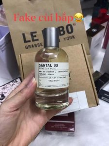 Chai Le Labo Santal 33 fake nặng - 6 sao, nhưng sau này hãng cũng đó cập nhật 6 sao trên tem