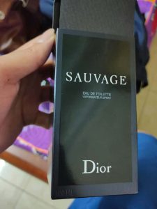 Hộp Dior Sauvage EDT 100ml Fake - Làm rất chi tiết nên khó phân biệt