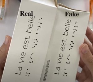 Mặt lưng hộp Tester Lancome La Vie Est Belle real - fake