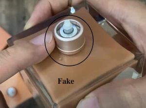 Vòi xịt chai nước hoa Narciso Ambree hàng fake