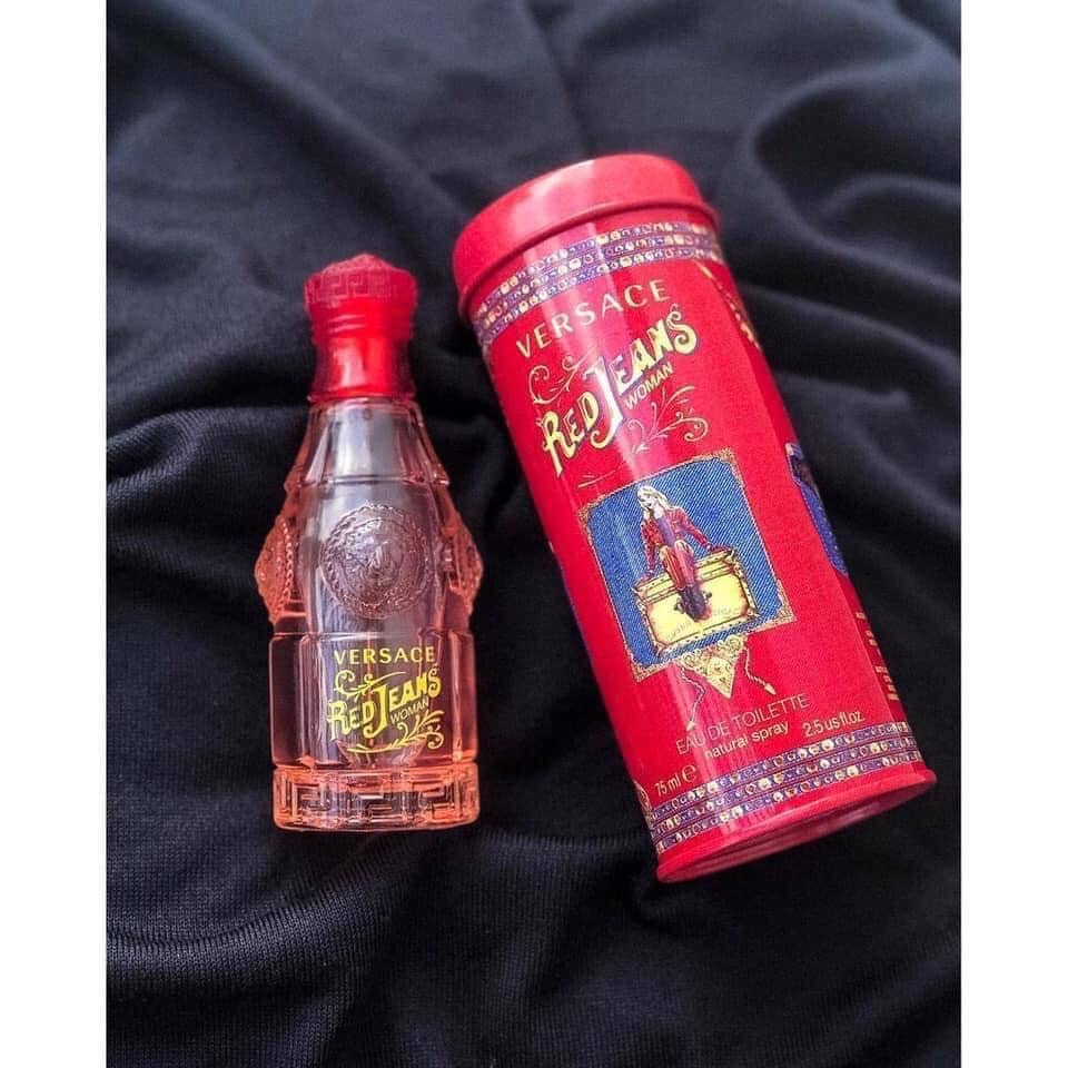Nước hoa nữ Versace Red Jeans EDT 100ml màu đỏ Nước hoa nữ Versace Red Jeans EDT 100ml màu đỏ