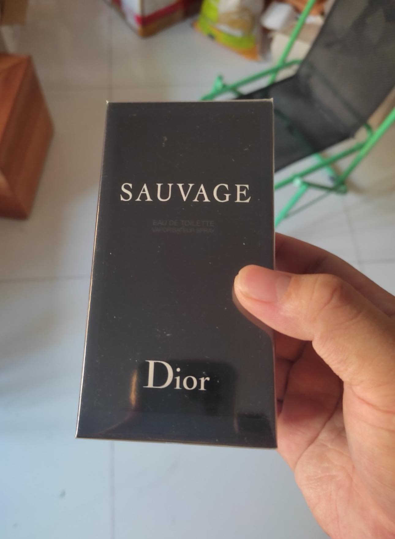 Hộp Dior Sauvage EDT auth - ảnh Facebook Lý Ngọc Phượng