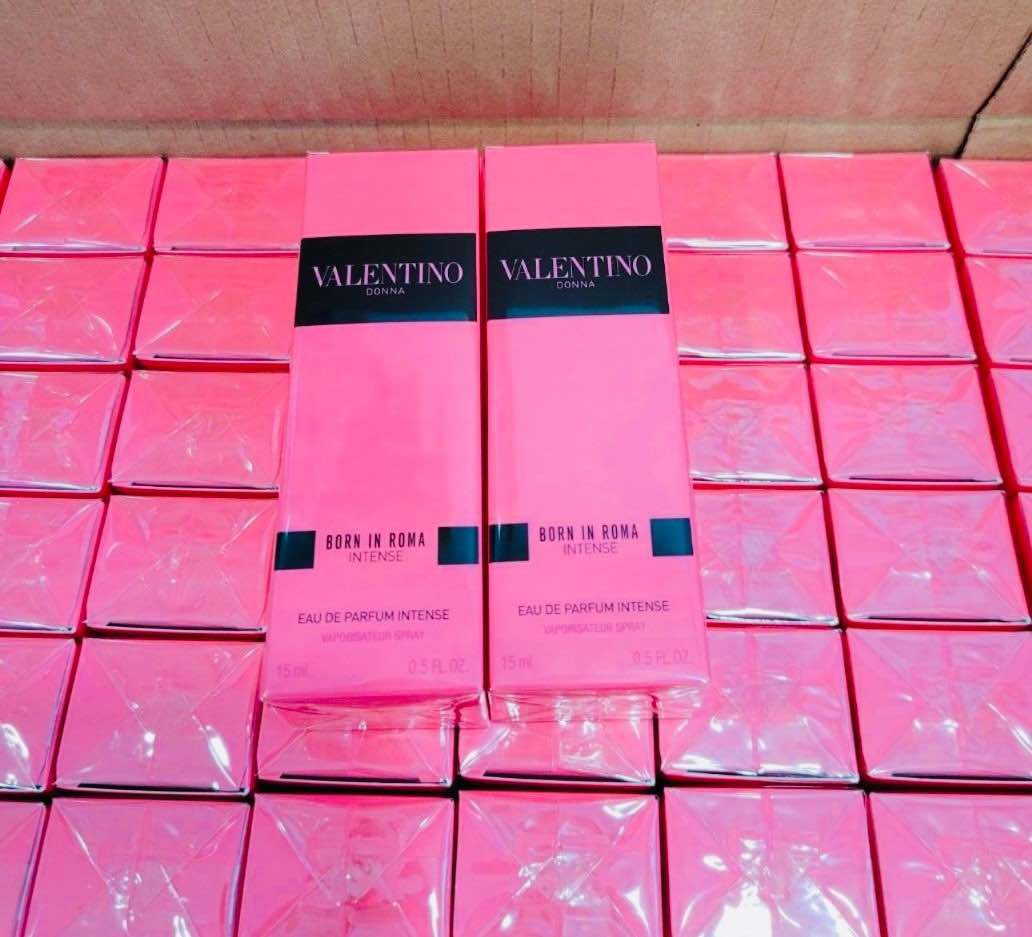 Mini Valentino Donna Born In Roma EDP Intense 15ml Mini Valentino Donna Born In Roma EDP Intense 15ml