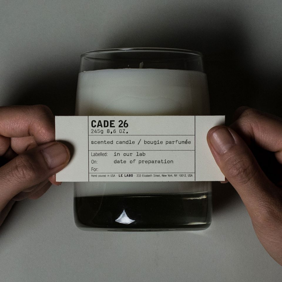 Nến thơm Le Labo Cade 26 245g. Nến thơm Le Labo Cade 26 245g.