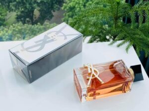 Nước hoa nữ giá dưới 4 triệu tặng Valentine 14/2 2 1 Yves Saint Laurent YSL Libre Intense Nước hoa nữ giá dưới 4 triệu | Tiến Perfume