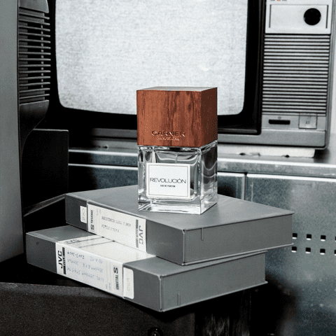 Carner Barcelona Revolucion EDP 50ml . Carner Barcelona Revolucion EDP 50ml .
