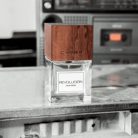Carner Barcelona Revolucion EDP 50ml. Carner Barcelona Revolucion EDP 50ml.