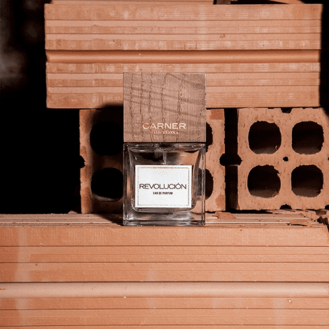 Carner Barcelona Revolucion EDP 50ml.. Carner Barcelona Revolucion EDP 50ml..