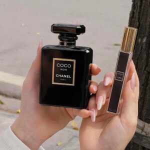 10 loại nước hoa nữ tặng mẹ 8/3 thơm lâu, sang trọng 6 Chanel Coco Noir Eau de Parfum _ Quà tặng nước hoa 8_3 dành cho mẹ của bạn _ Tiến Perfume