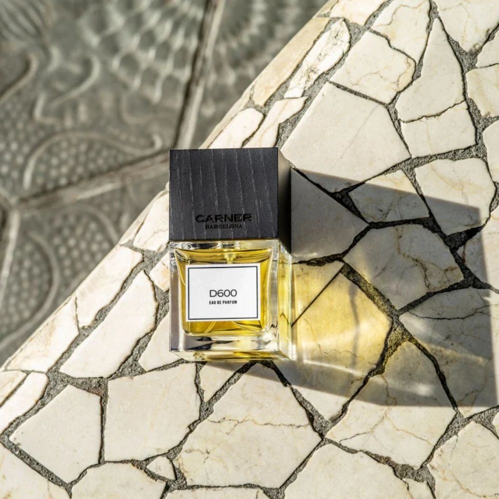 Carner Barcelona D600 EDP 10ml 4 nuoc-hoa-carner-barcelona-d600-eau-de-parfum-chinh-hang-tien-perfume