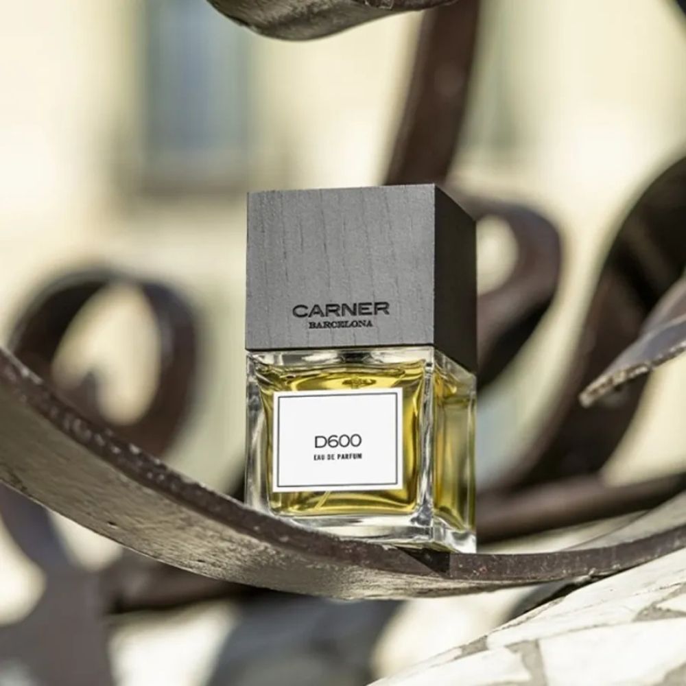 Carner Barcelona D600 EDP 10ml 6 nuoc-hoa-d600-carner-barcelona-chinh-hang-tien-perfume (2)