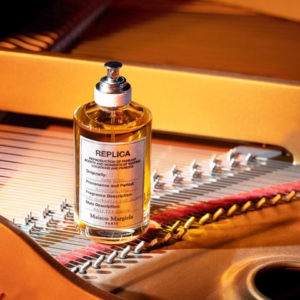 Maison Margiela Replica Jazz Club Ed EDT 100ml 3 Maison Margiela Replica Jazz Club Ed EDT 100ml..