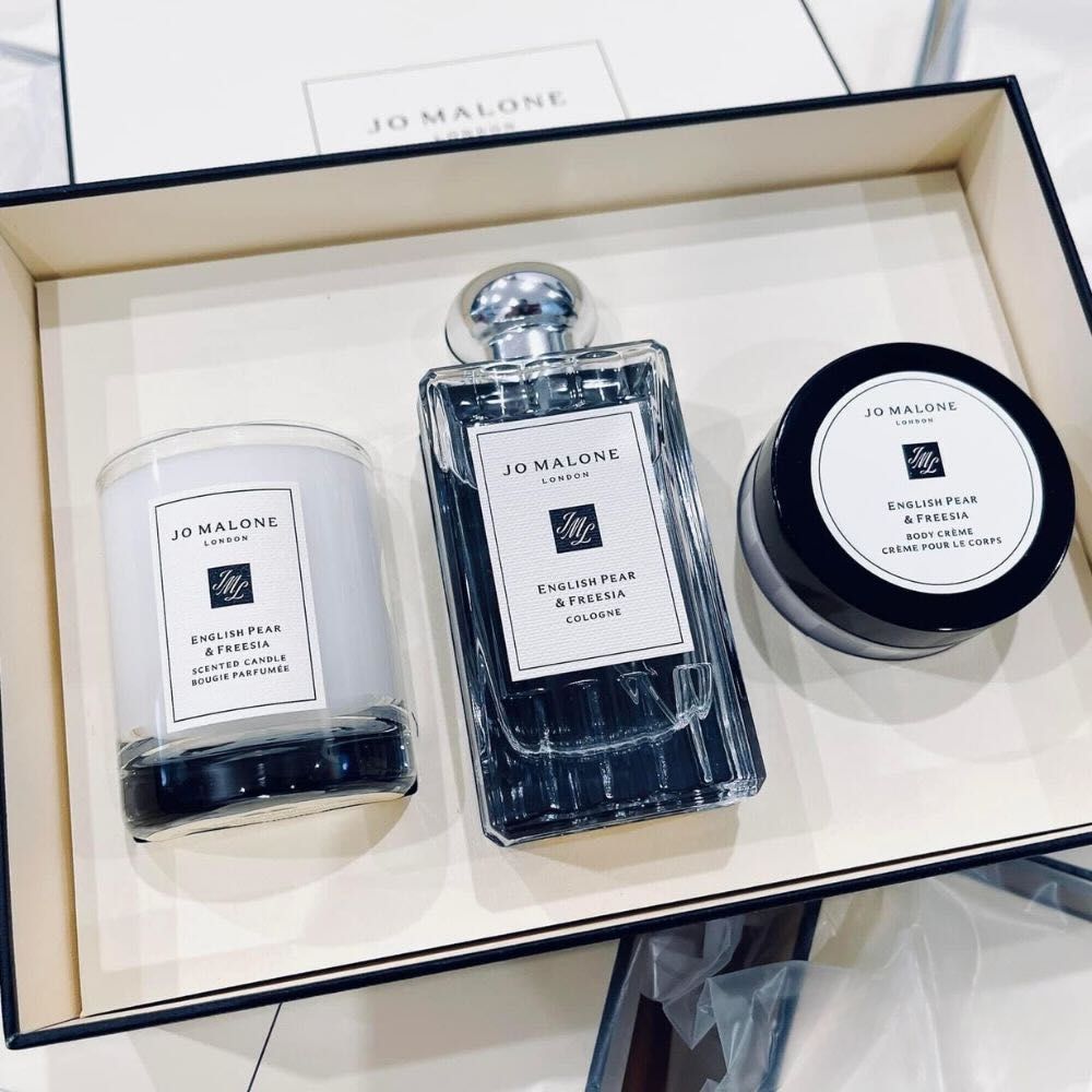 Set nước hoa nữ Jo Malone London English Pear & Freesia full seal + lotion + nến thơm _ Tiến Perfume Set nước hoa nữ Jo Malone London English Pear & Freesia full seal + lotion + nến thơm _ Tiến Perfume