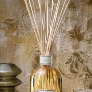 Dr. Vranjes Diffuser Ambra 250ml 3 27 Dr. Vranjes Diffuser Ambra 1250ml _ Tiến Perfume
