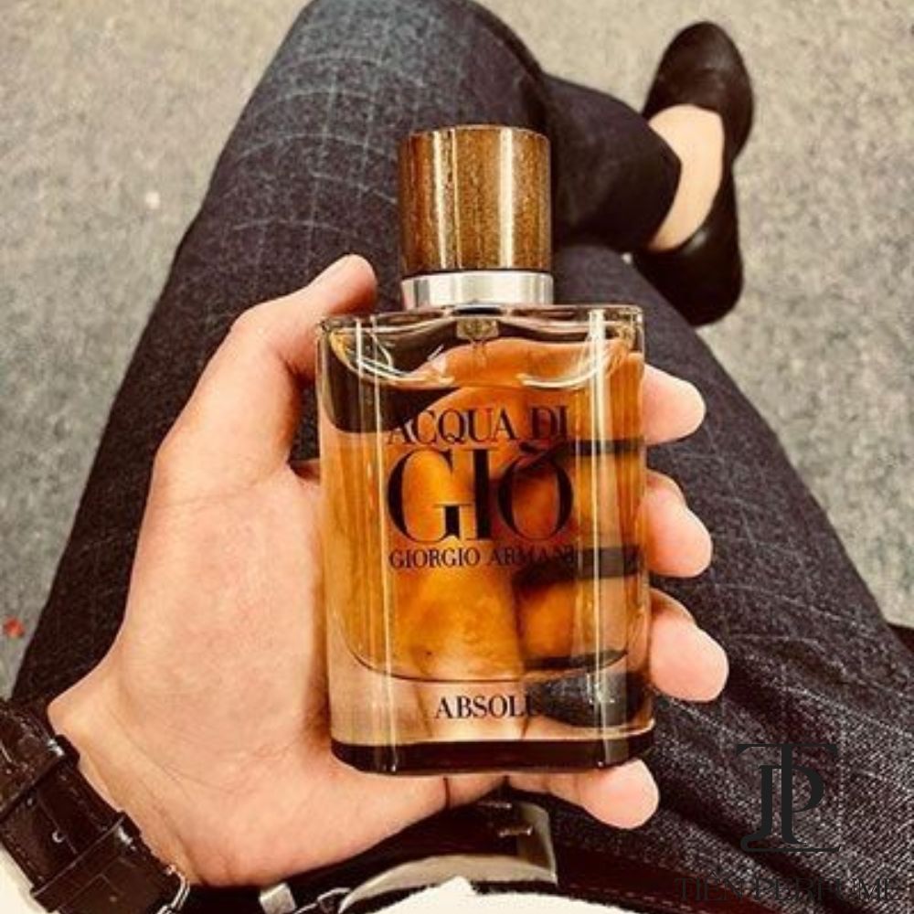 Giorgio Armani Acqua di Giò Absolu EDP _ Giò nâu chính hãng _ Tiến Perfume (2) Giorgio Armani Acqua di Giò Absolu EDP _ Giò nâu chính hãng _ Tiến Perfume (2)