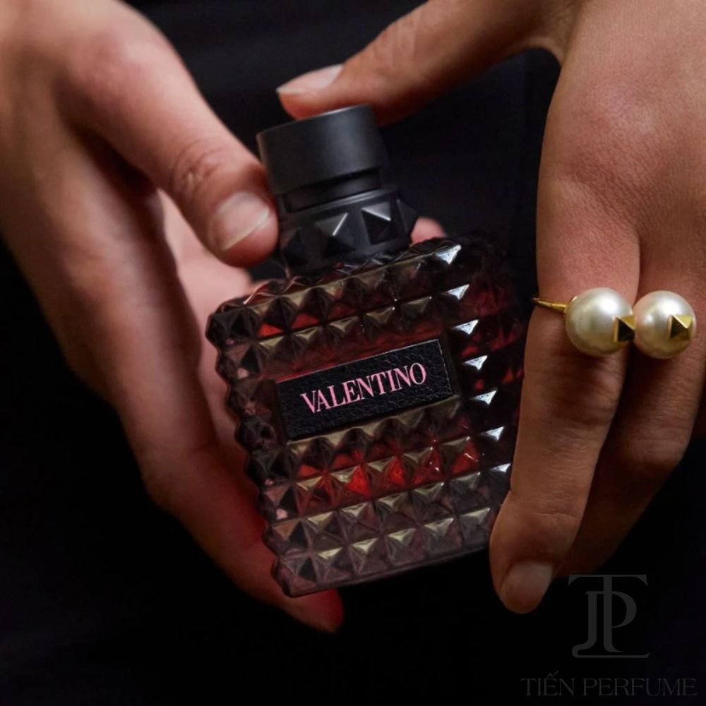 Valentino Donna Born In Roma EDP Intense 100ml 38 Authentic Perfume Valentino Donna Born In Roma EDP Intense 100ml _ Tiến Perfume